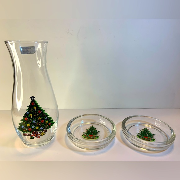 Bundle 1 Pasabahce Christmas Tree Clear Glass Flower Vase + 2 Round Coasters - Picture 1 of 9